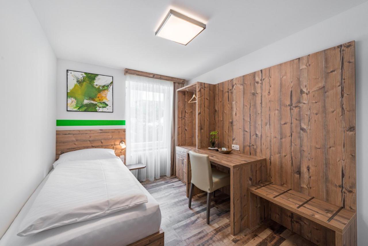 Hotel "City Rooms Wels" Exterior photo